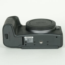 Canon EOS R8 Canon EOS R8