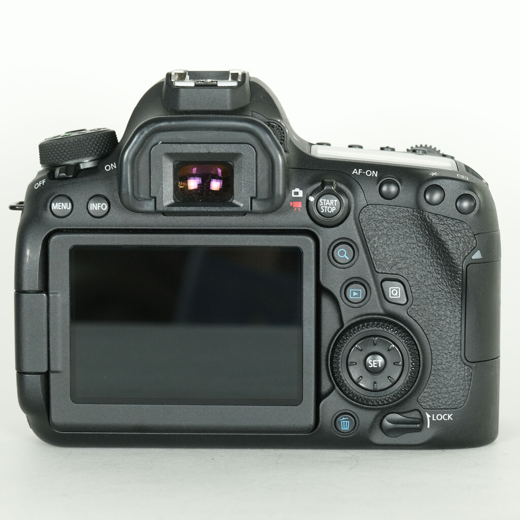 Canon EOS 6D Mark II
