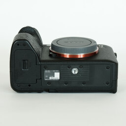 SONY α7 IV(ILCE-7M4) SONY α7 IV(ILCE-7M4)