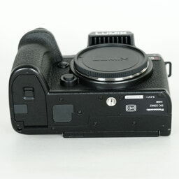 Panasonic LUMIX S5II DC-S5M2