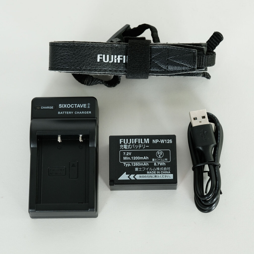 FUJIFILM X-M1 ボディ ブラウン FUJIFILM X-M1 ボディ ブラウン