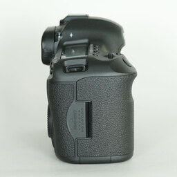 Canon EOS 5Ds / 5DsR