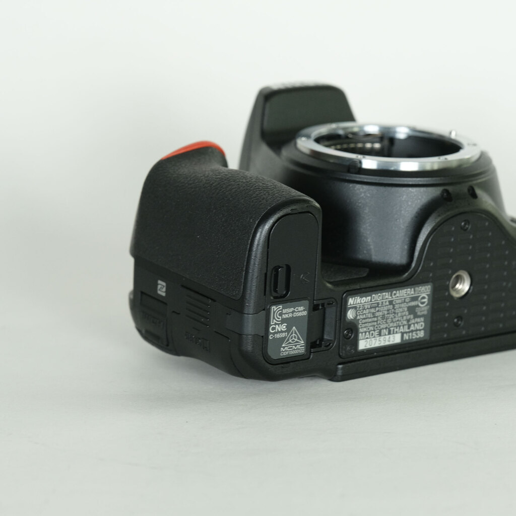 Nikon D5600