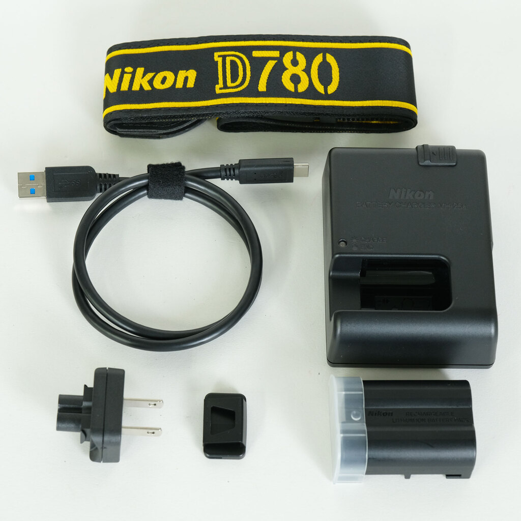 Nikon D780