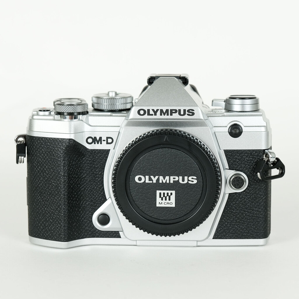 OLYMPUS OM-D E-M5 Mark III OLYMPUS OM-D E-M5 Mark III