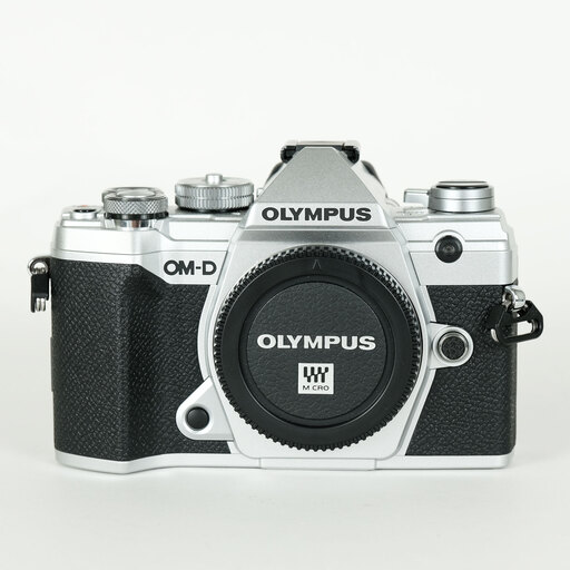 OLYMPUS OM-D E-M5 Mark III