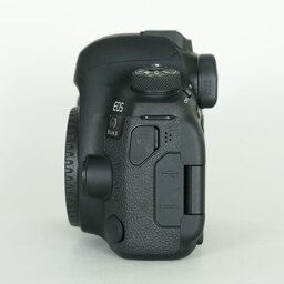 Canon EOS 6D Mark II