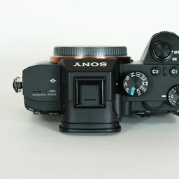 SONY α7 III(ILCE-7M3) SONY α7 III(ILCE-7M3)