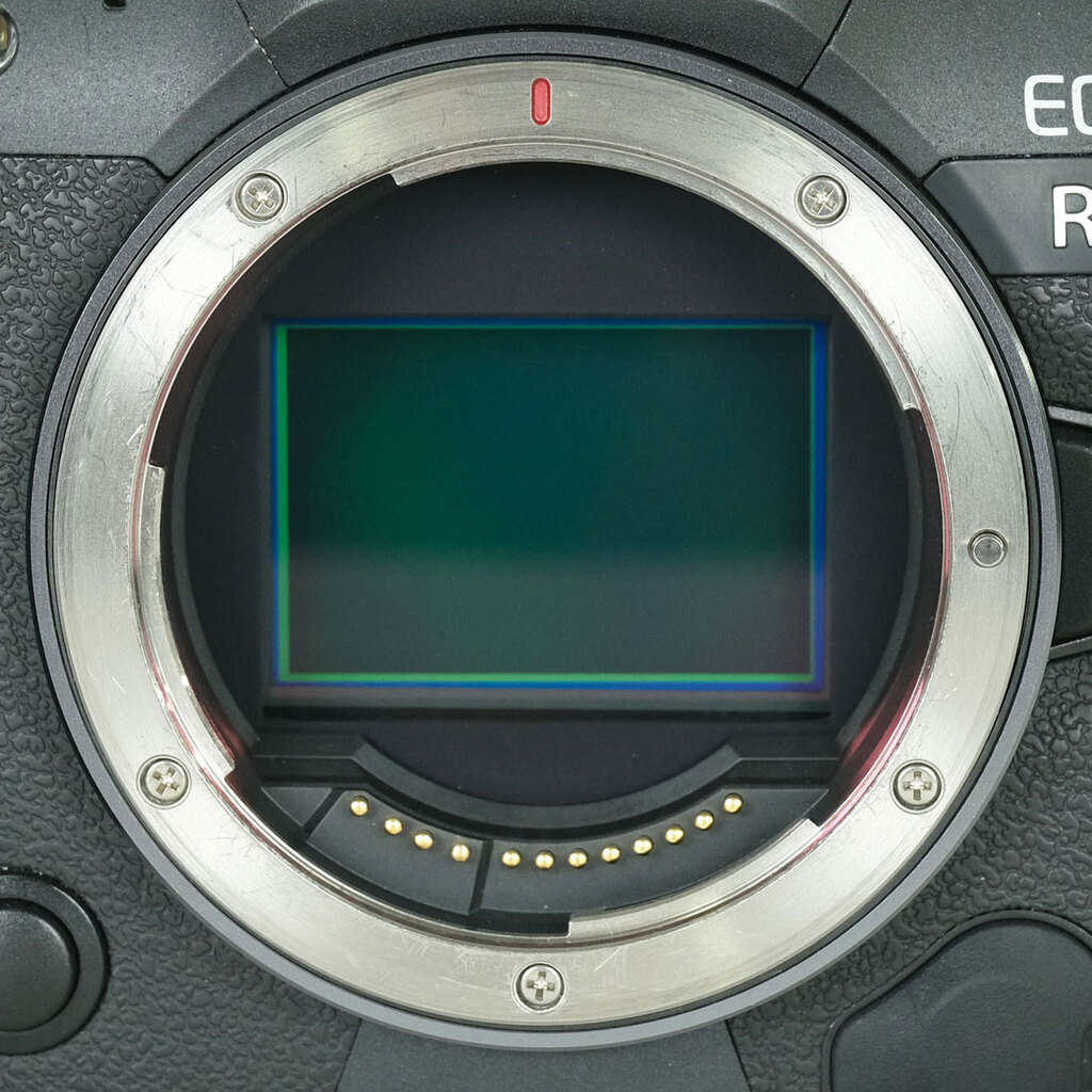 Canon EOS R5 Canon EOS R5