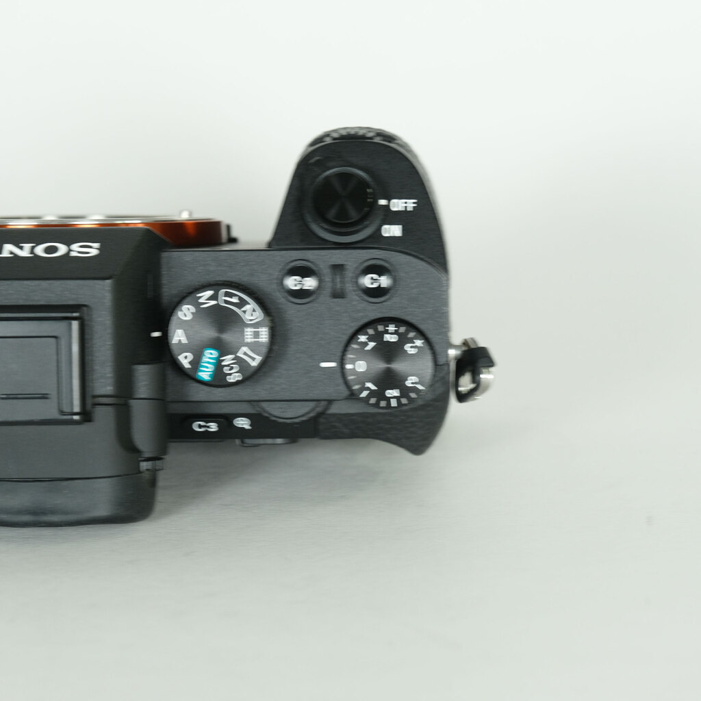 SONY α7 II(ILCE-7M2) SONY α7 II(ILCE-7M2)