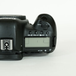 Canon EOS 5D Mark IV Canon EOS 5D Mark IV