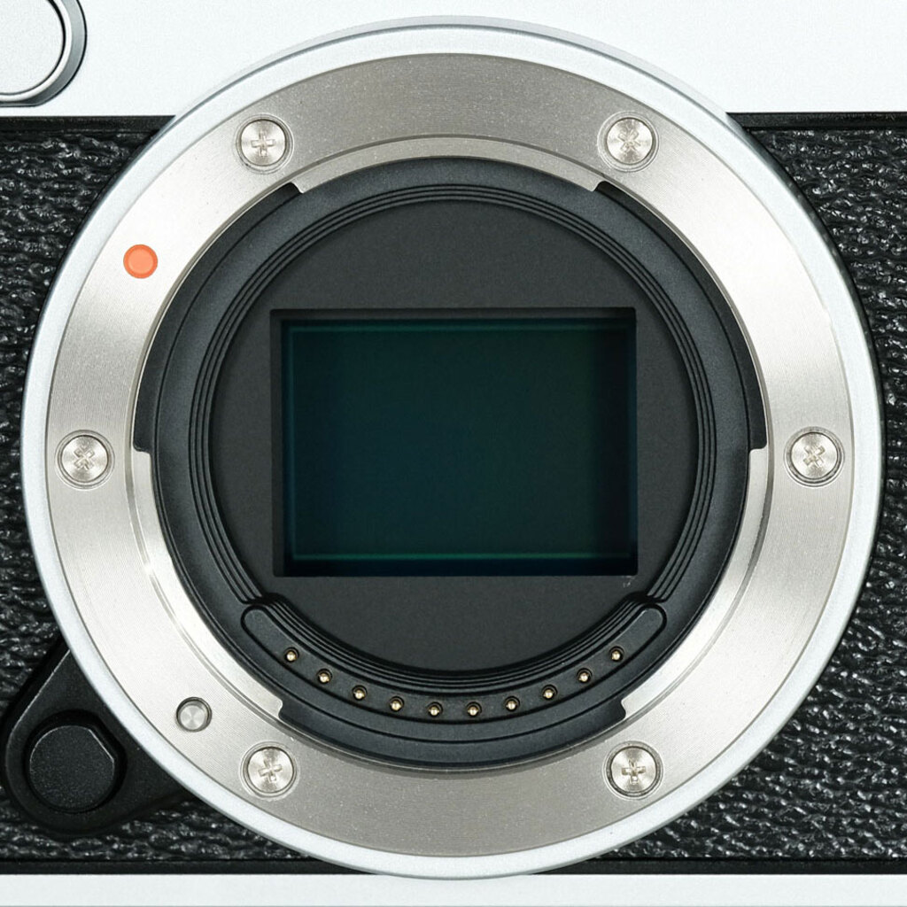 FUJIFILM X-E5