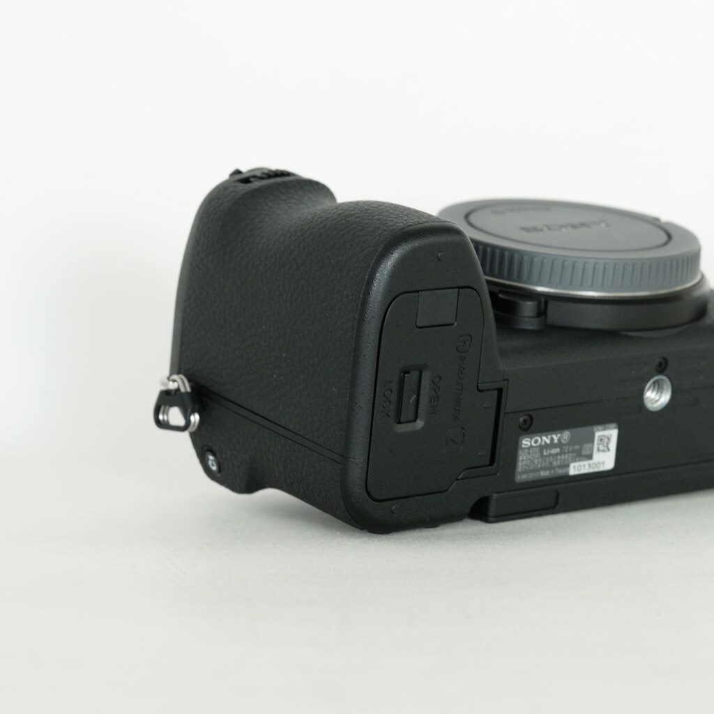 SONY α6700（ILCE-6700）