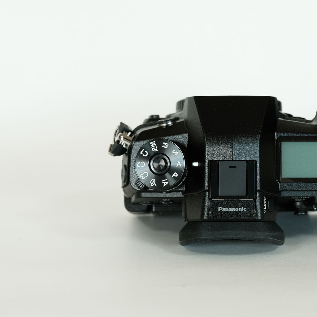 Panasonic LUMIX DC-G9 PROの出品 | ONE SCENE（ワンシーン）