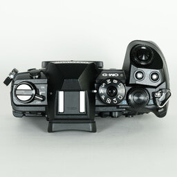 OLYMPUS OM-D E-M1 Mark III OLYMPUS OM-D E-M1 Mark III