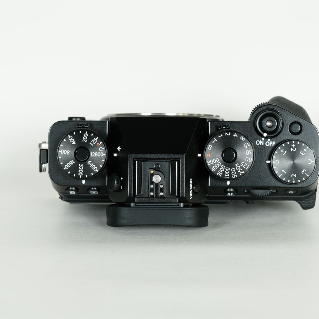 【値下げ今週末まで】Fujifilm X-T5 ボディ 美品 FUJIFILM X-T5 ボディ ブラック 新品 | TreMart