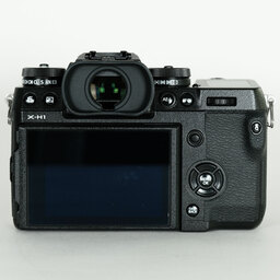 FUJIFILM X-H1 FUJIFILM X-H1