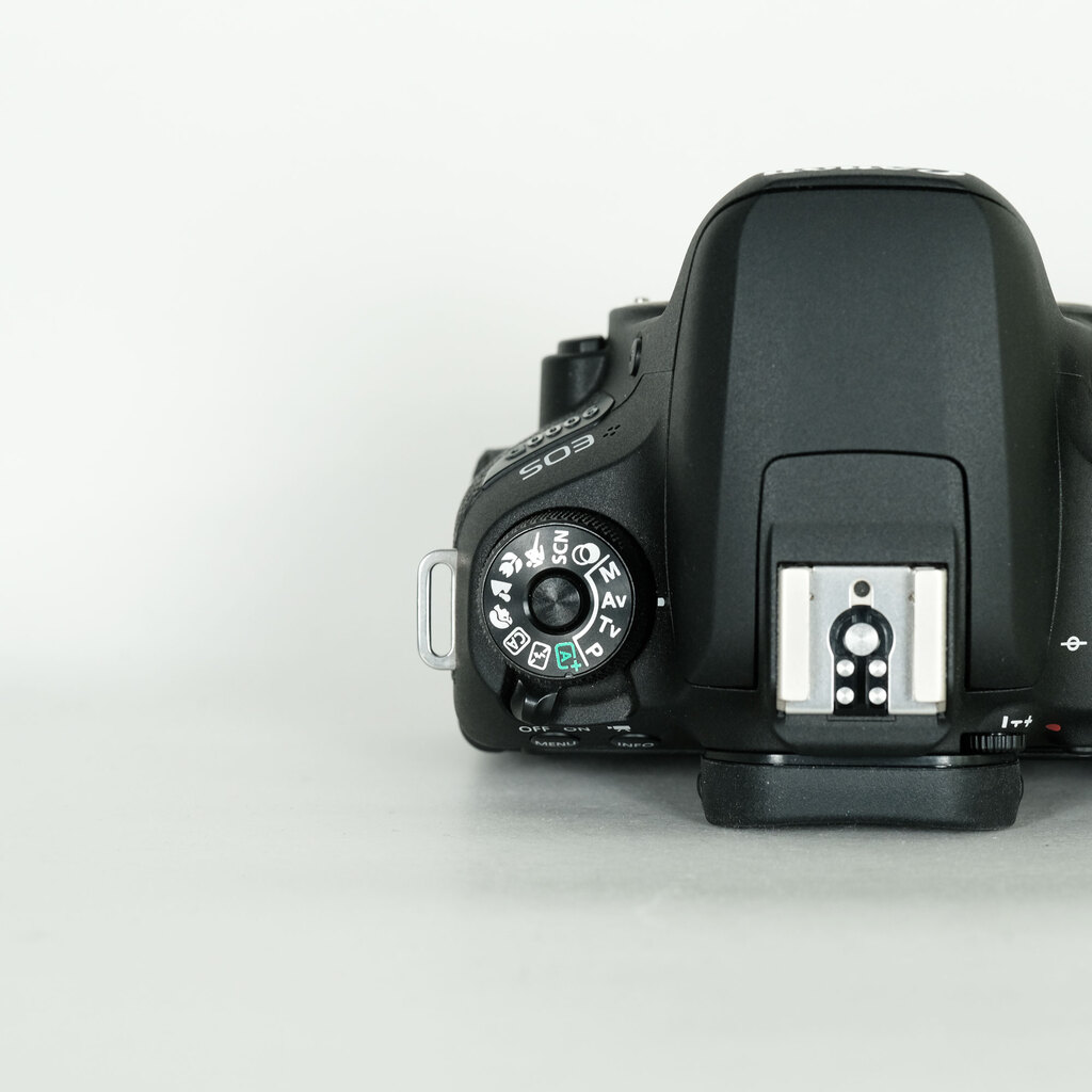 フィルムカメラ canon9000d Canon EOS 9000Dの出品 | ONE SCENE（ワンシーン）