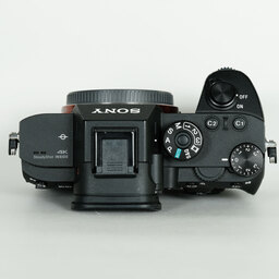 SONY α7R III(ILCE-7RM3) SONY α7R III(ILCE-7RM3)