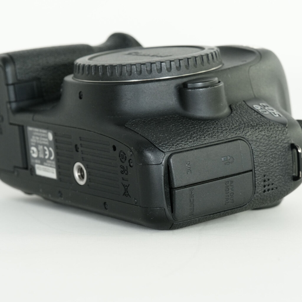 Canon EOS 6D Canon EOS 6D