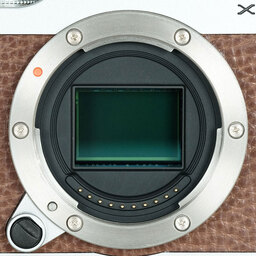 FUJIFILM X-A1 ボディ ブラウン FUJIFILM X-A1 ボディ ブラウン