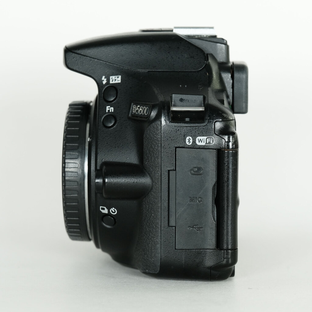 Nikon D5600