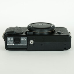 FUJIFILM X-E1 ブラック FUJIFILM X-E1 ブラック