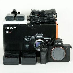 SONY α7R IV(ILCE-7RM4) SONY α7R IV(ILCE-7RM4)