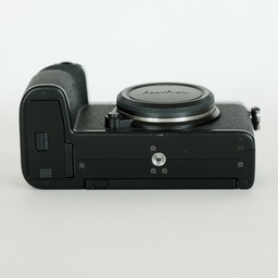 FUJIFILM X-S10