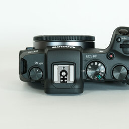 Canon EOS RP Canon EOS RP