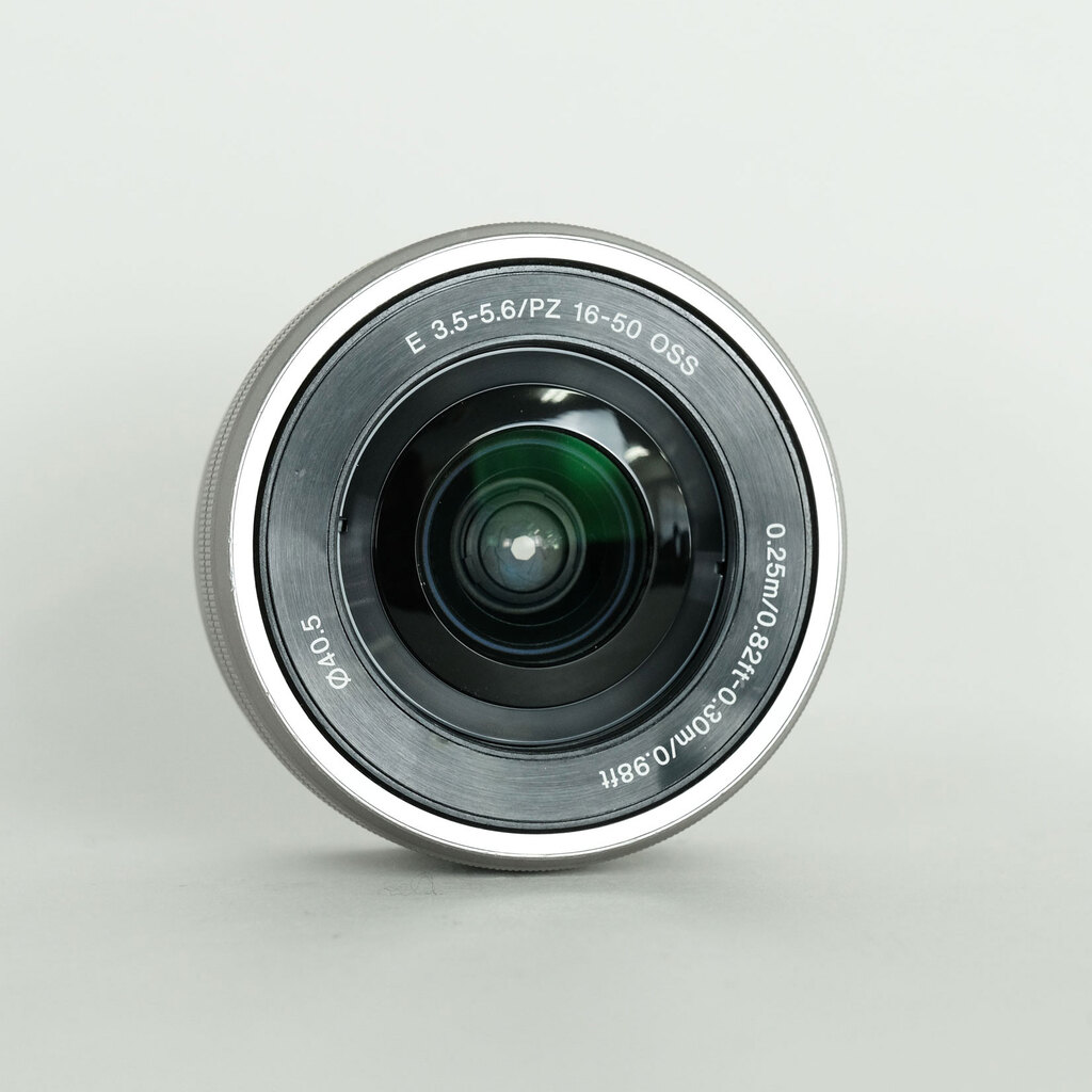 SONY α6000(ILCE-6000) SONY α6000(ILCE-6000)