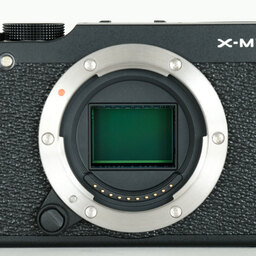 FUJIFILM X-M1 ボディ ブラック FUJIFILM X-M1 ボディ ブラック