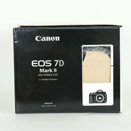 Canon EOS 7D Mark II Canon EOS 7D Mark II