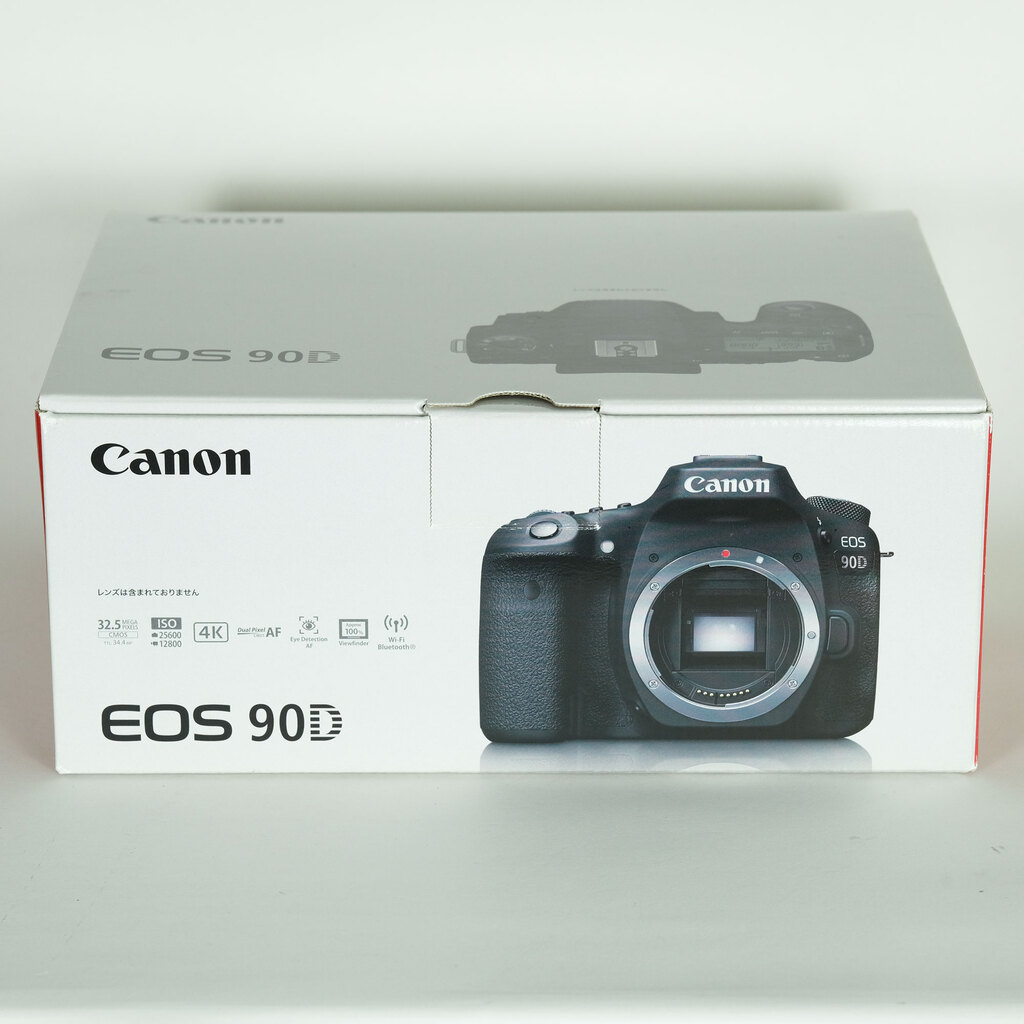 Canon EOS 90D