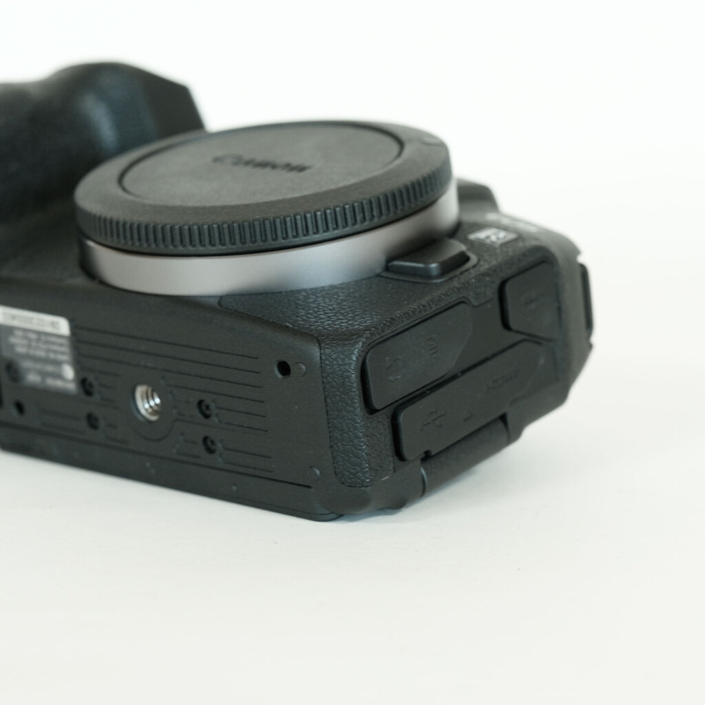 Canon EOS RP Canon EOS RP