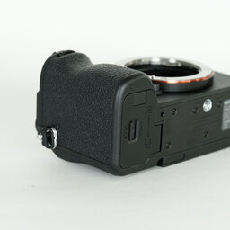 SONY α7C II(ILCE-7CM2) SONY α7C II(ILCE-7CM2)