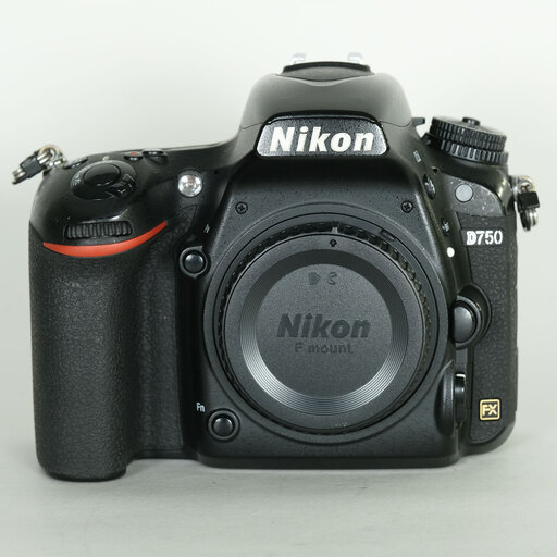 Nikon D750