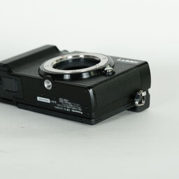 Panasonic LUMIX DC-GX7MK3 ブラック Panasonic LUMIX DC-GX7MK3 ブラック