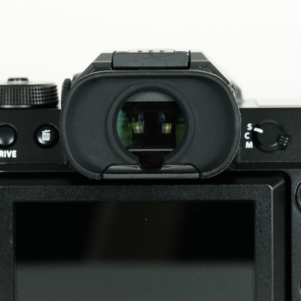 FUJIFILM GFX 50S II FUJIFILM GFX 50S II