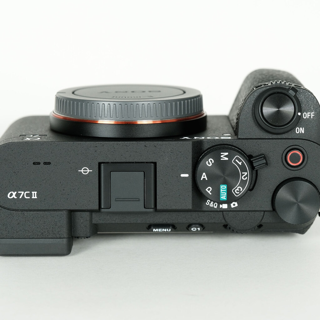 SONY α7C II(ILCE-7CM2) SONY α7C II(ILCE-7CM2)