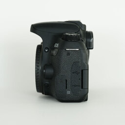 Canon EOS 9000D Canon EOS 9000D