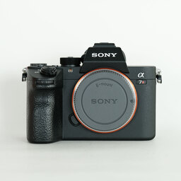 SONY α7R III(ILCE-7RM3) SONY α7R III(ILCE-7RM3)