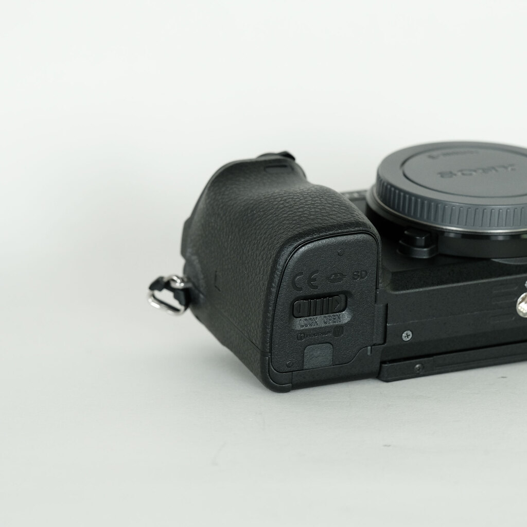 SONY α6300（ILCE-6300）