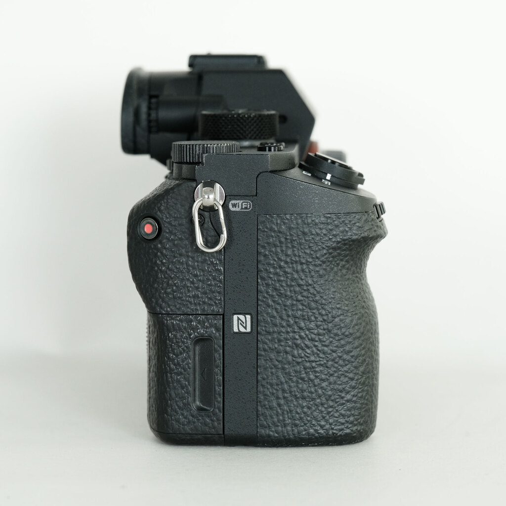 SONY α7R II(ILCE-7RM2) SONY α7R II(ILCE-7RM2)