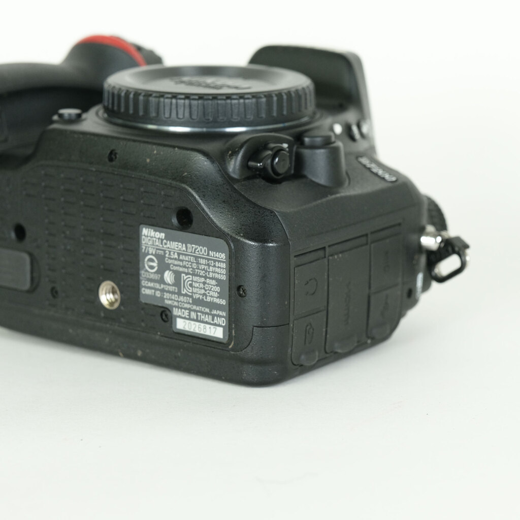 Nikon D7200