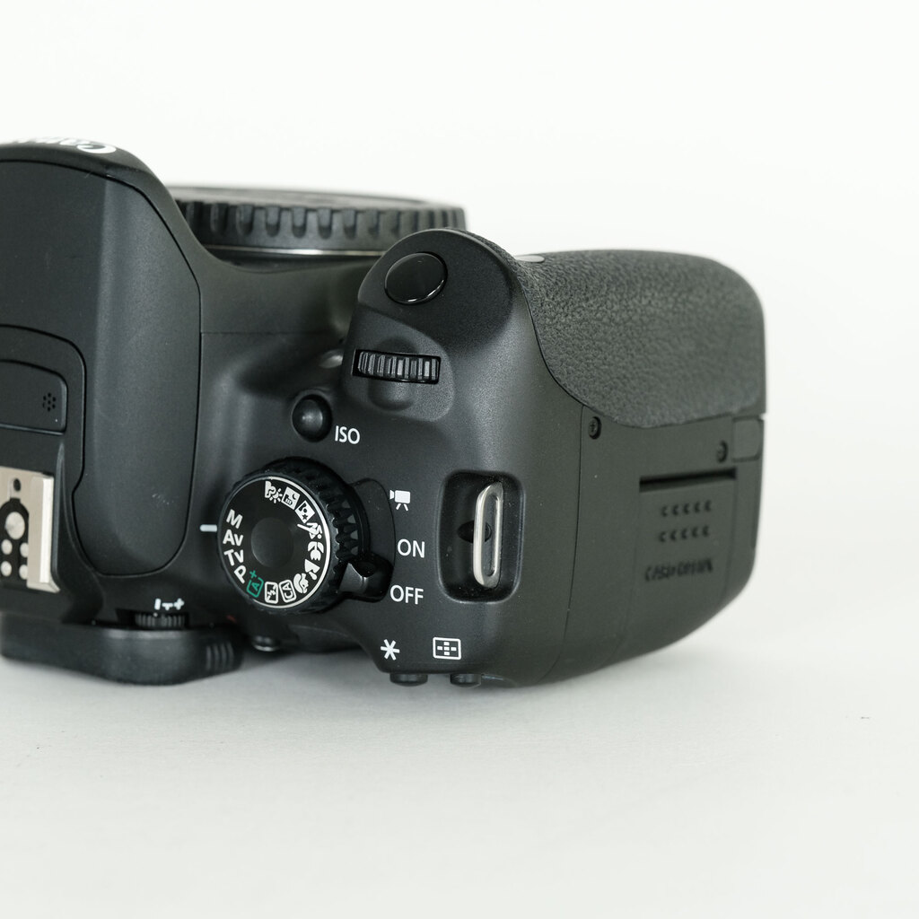 Canon EOS KISS X6i EOS KISS X6I ボディ(Canon EOS Kiss X6i Canon EOS KISS X6i EOS KISS X6I ボディ(Canon EOS Kiss X6i