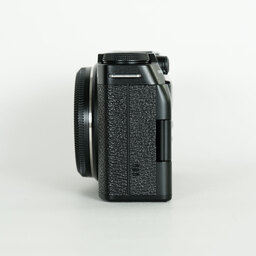 FUJIFILM X-M5 FUJIFILM X-M5