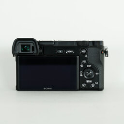 SONY α6100(ILCE-6100) SONY α6100(ILCE-6100)