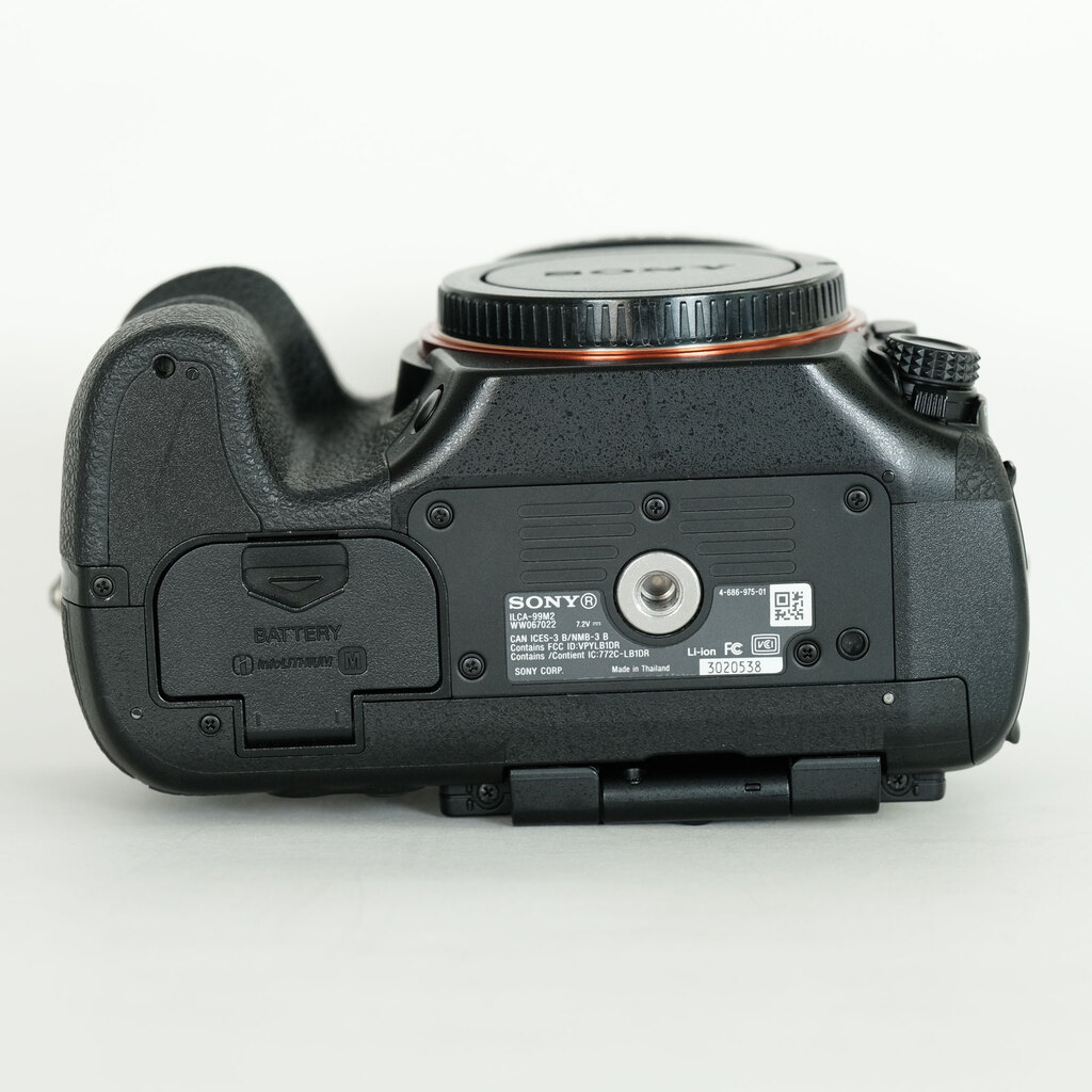 SONY α99II（ILCA-99M2）