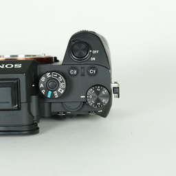 SONY α7R III(ILCE-7RM3) SONY α7R III(ILCE-7RM3)